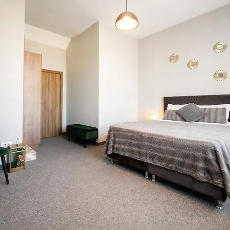 Central Square * Bělehrad