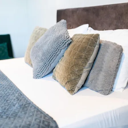 Central Square Bělehrad