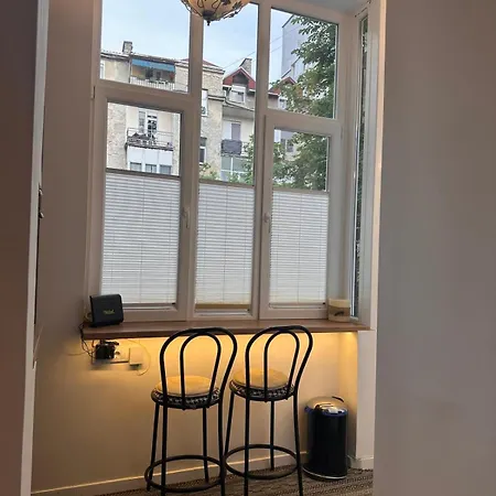 Central Square 公寓 *